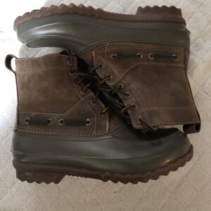 Pre-owned.Look at pictures before purchasing.Great condition.Make me a offer.